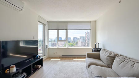 1307 7733 Firbridge Way, Richmond, BC, Richmond — Apartment/Condo for sale