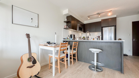 1307 7733 Firbridge Way, Richmond, BC, Richmond — Apartment/Condo for sale