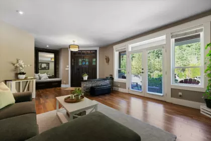 4 1355 Depot Road, Squamish, BC, Squamish — Single Family Residence for sale