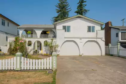 1940 Catalina Crescent, Abbotsford, BC, Abbotsford — Single Family Residence for sale