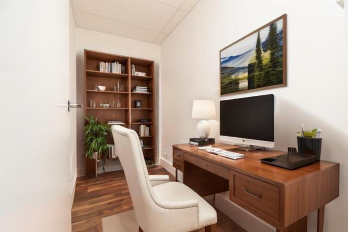 Guest Bathroom Photo of 202 375 W 59th Avenue, Vancouver, BC