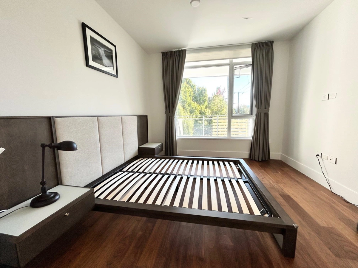 Walk-In Closet Photo of 202 375 W 59th Avenue, Vancouver, BC