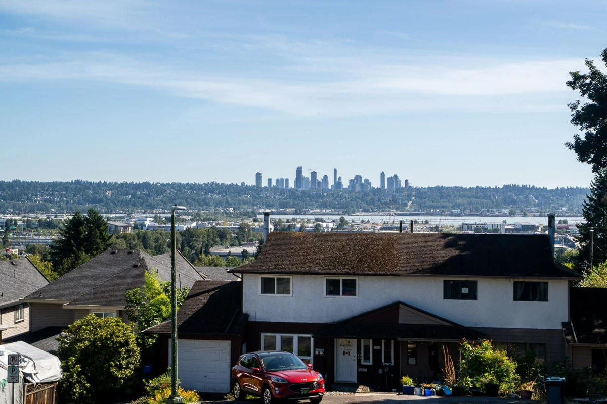 Entry Foyer Photo of 1135 Vanier Avenue, Coquitlam, BC
