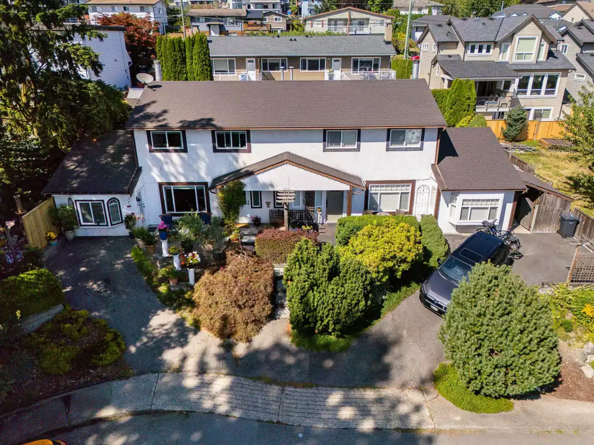 Hot Tub / Spa Photo of 1135 Vanier Avenue, Coquitlam, BC