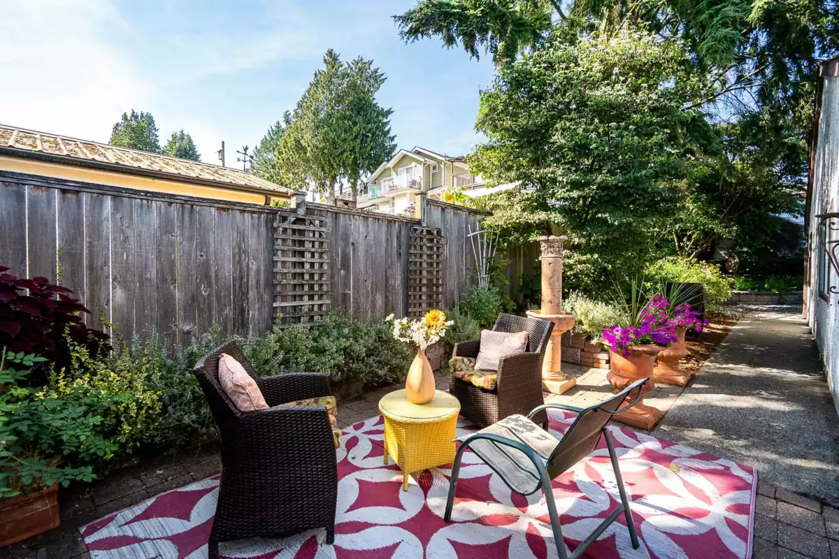 Staircase Photo of 1135 Vanier Avenue, Coquitlam, BC