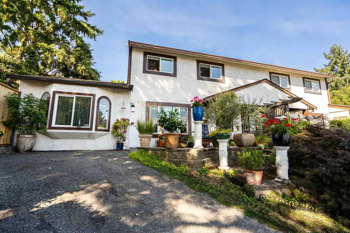 Swimming Pool Photo of 1135 Vanier Avenue, Coquitlam, BC