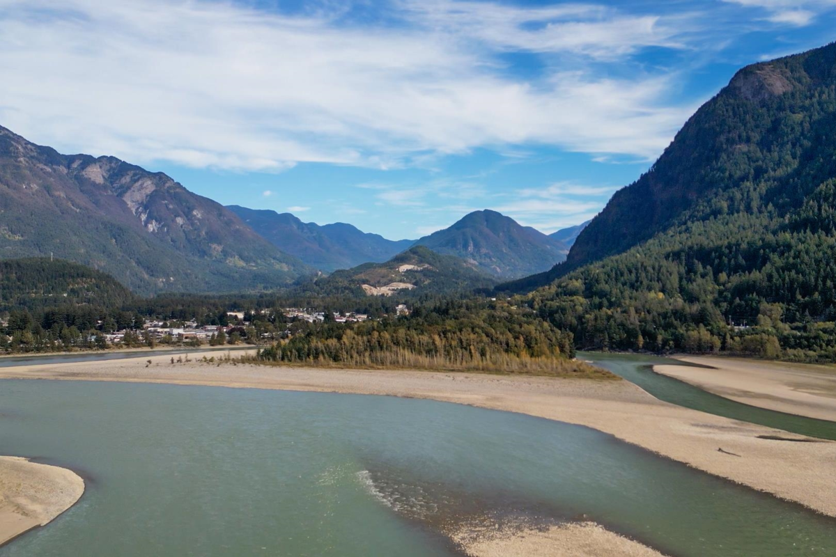 Walk-In Closet Photo of 20808 Landstrom Road, Hope, BC