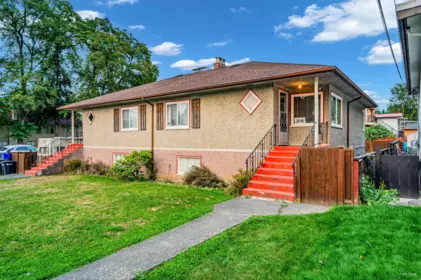 5514 Smith Avenue, Burnaby, BC, Burnaby — Single Family Residence for sale