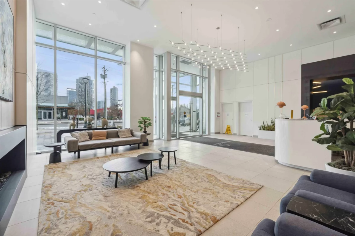 Breakfast Nook Photo of 1411 13685 102 Avenue, Surrey, BC