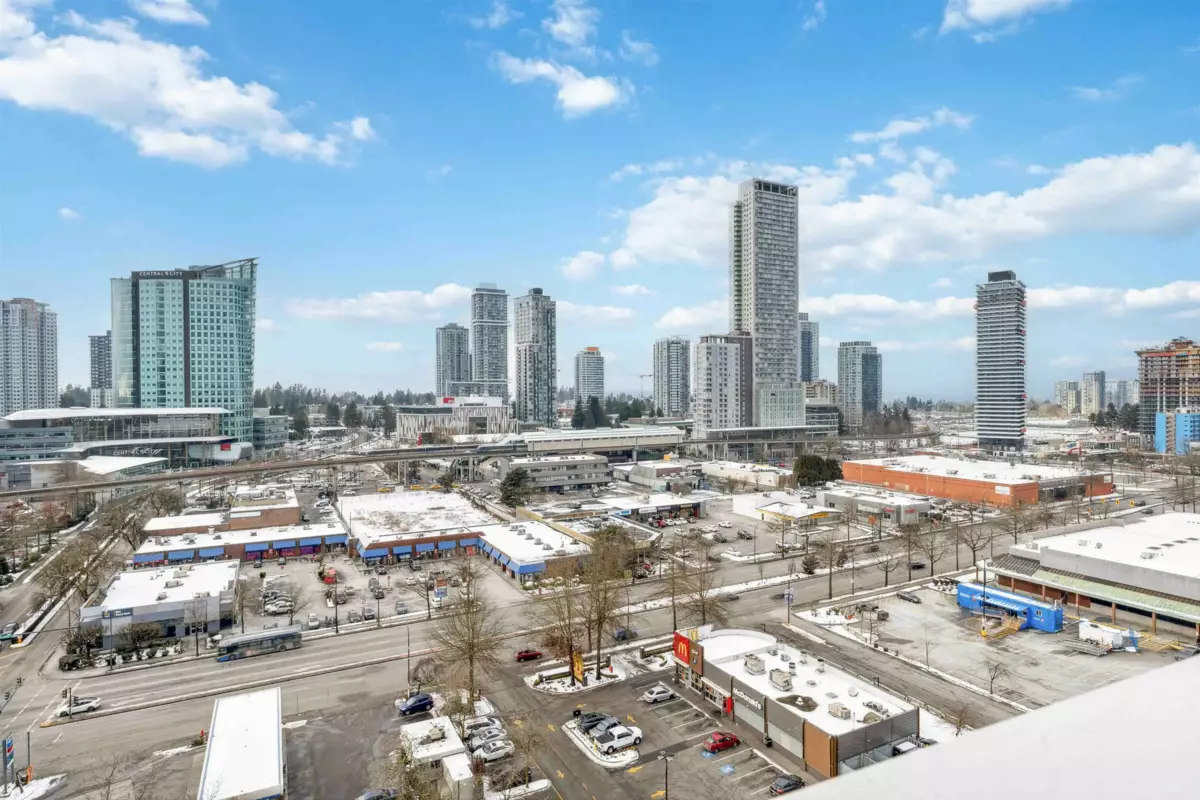 Laundry Room Photo of 1411 13685 102 Avenue, Surrey, BC