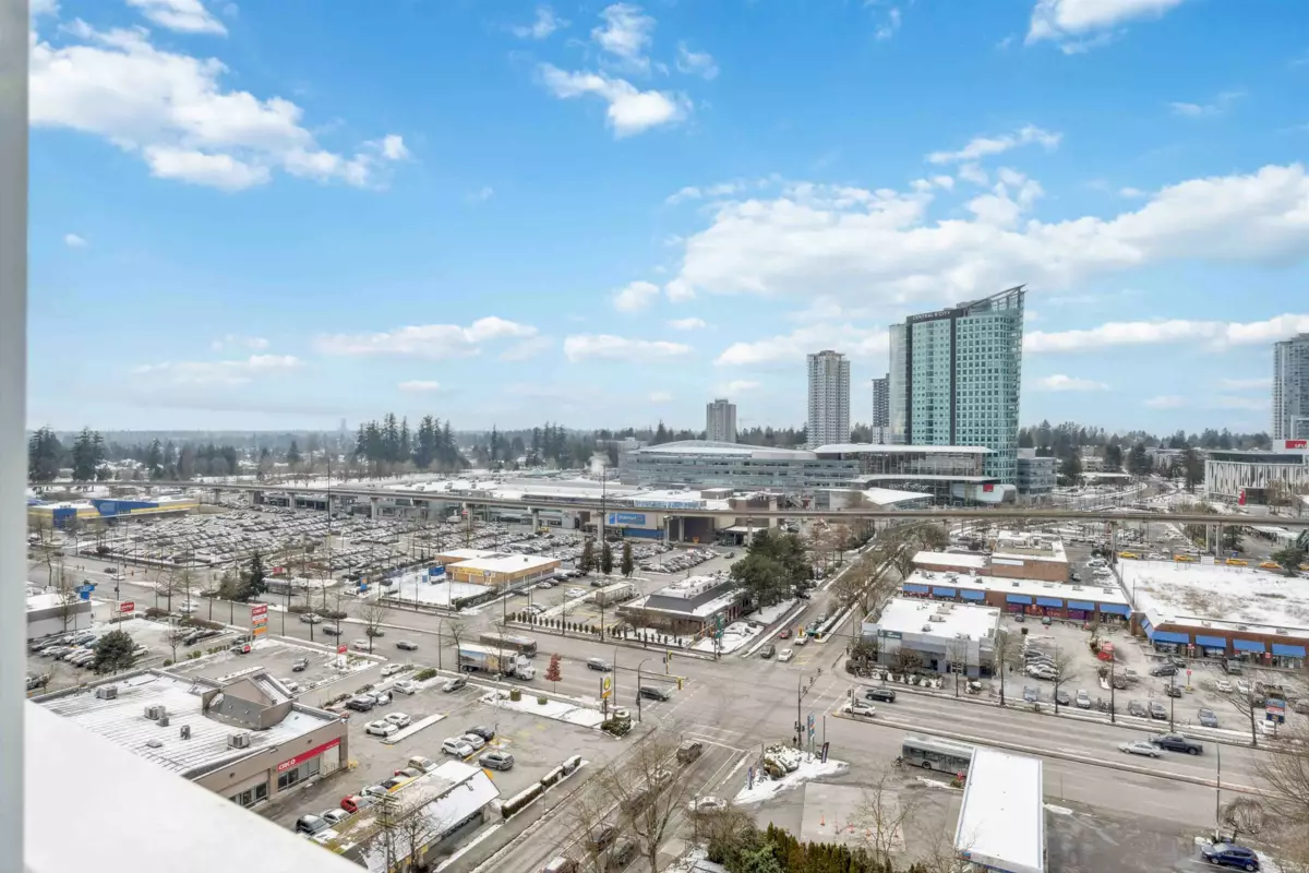 Mudroom Photo of 1411 13685 102 Avenue, Surrey, BC