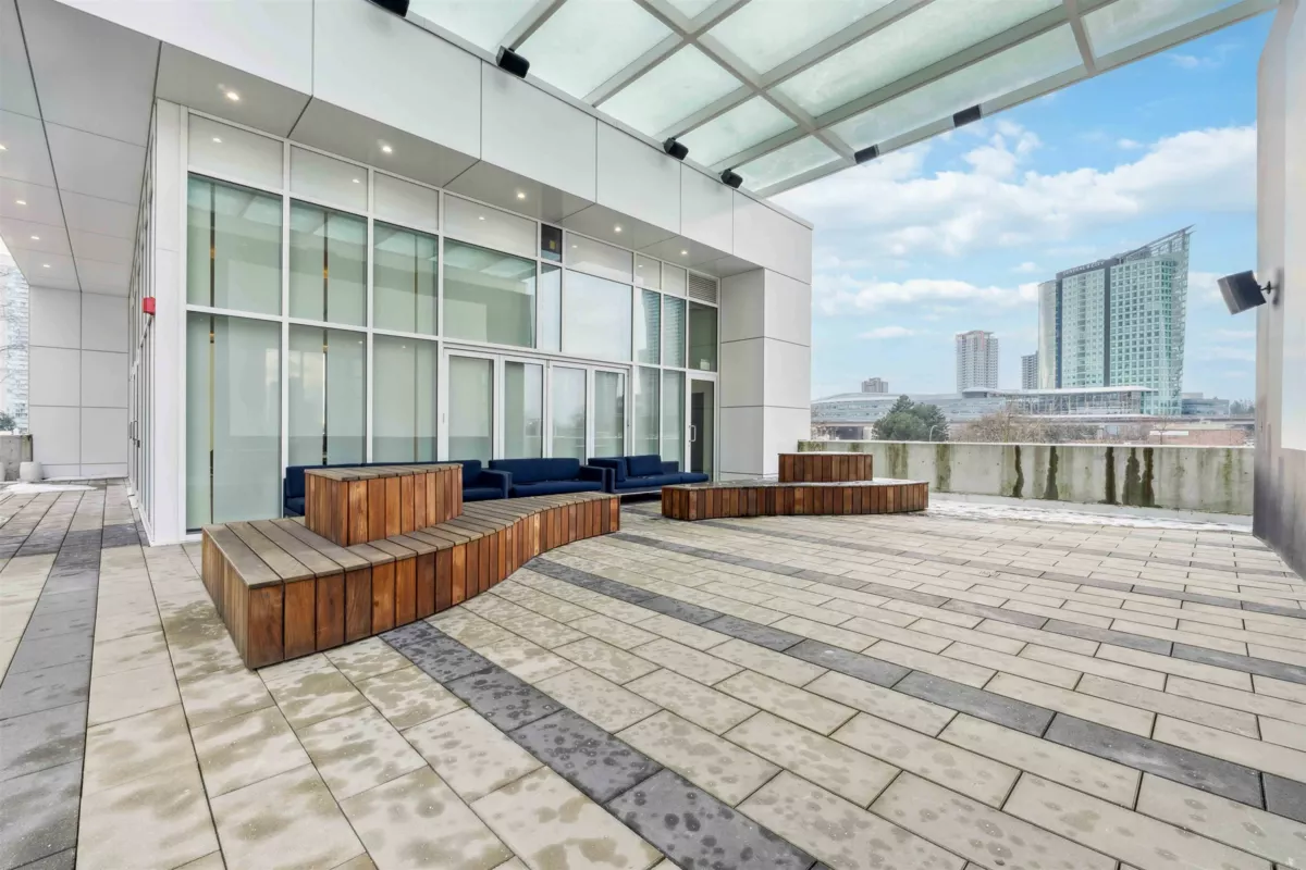 Office / Den Photo of 1411 13685 102 Avenue, Surrey, BC