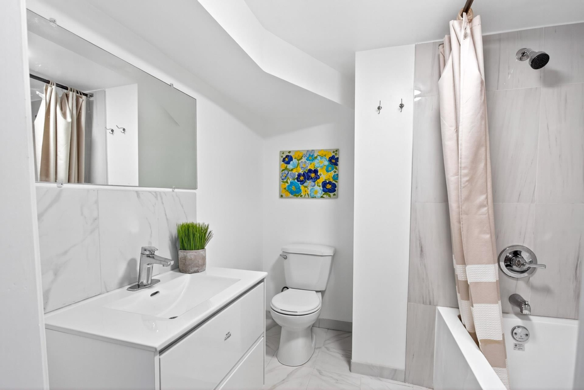 Outdoor Deck Photo of 11906 100 Avenue, Surrey, BC