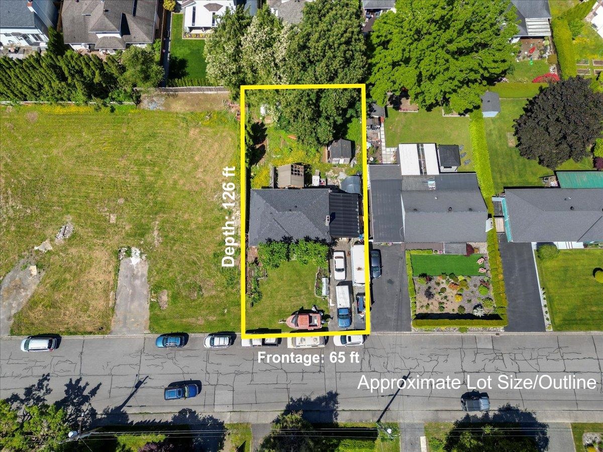Exterior Front Photo of 12039 220 Street, Maple Ridge, BC