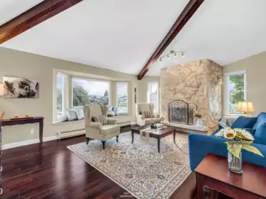 51 Gilmore Avenue, Burnaby, BC, Burnaby — Single Family Residence for sale