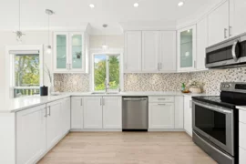 213 4955 River Road, Delta, BC