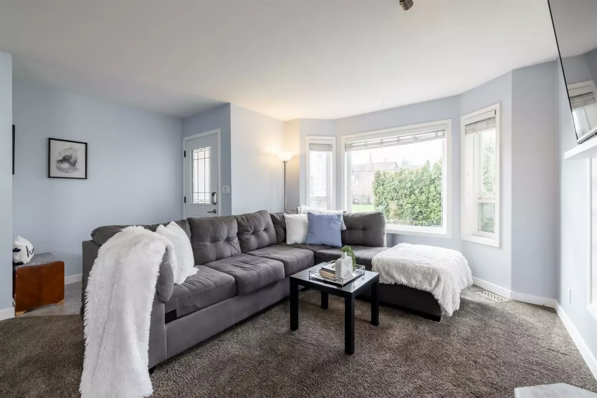 Exterior Rear Photo of 34775 2nd Avenue, Abbotsford, BC