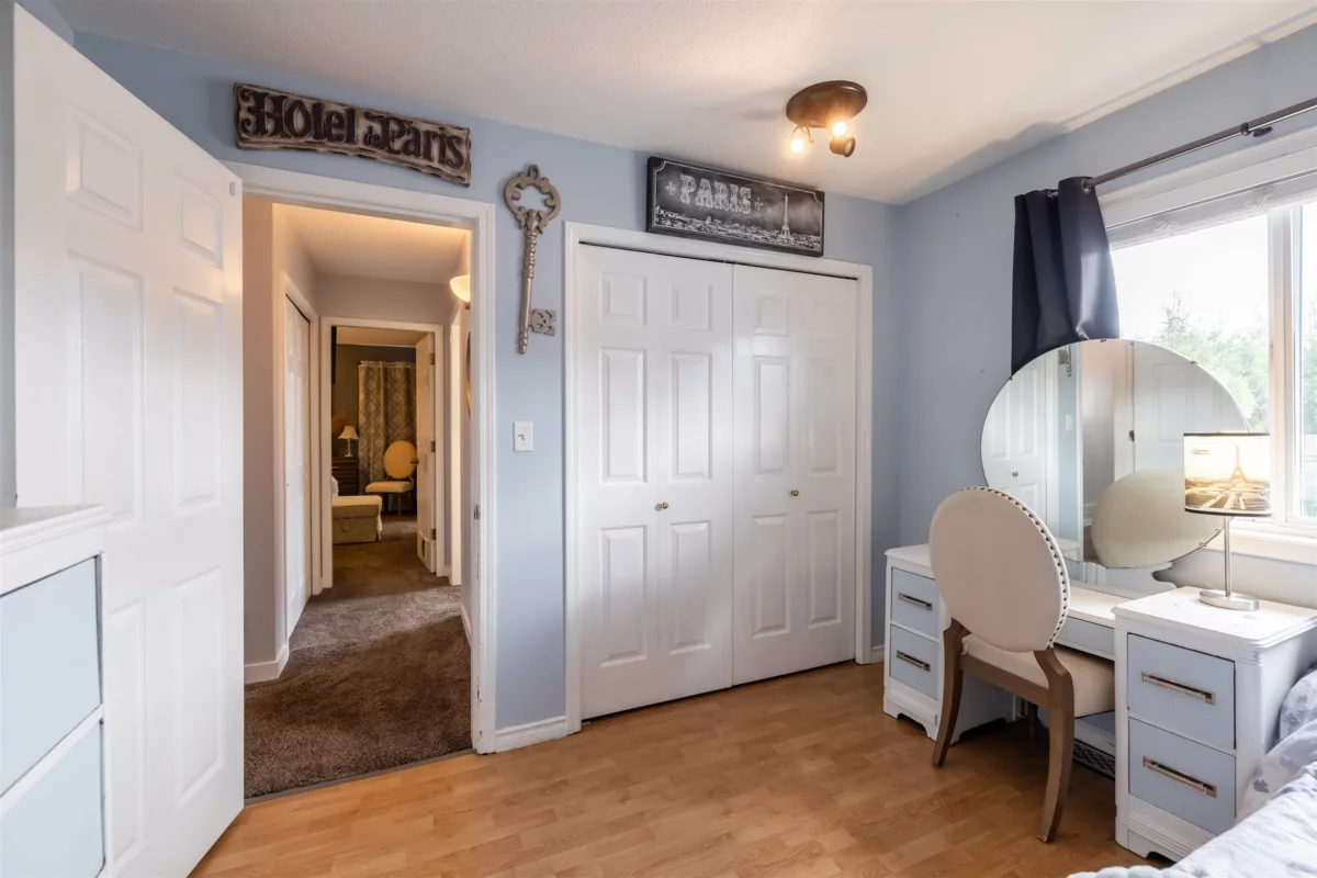 Garage Interior Photo of 34775 2nd Avenue, Abbotsford, BC