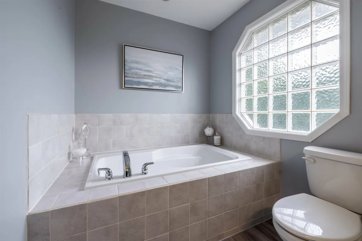 Outdoor Patio Photo of 34775 2nd Avenue, Abbotsford, BC