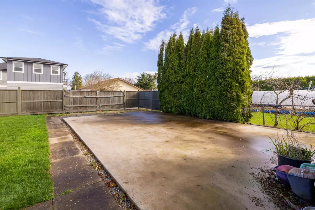 Playground / Recreational Area Near 34775 2nd Avenue, Abbotsford, BC