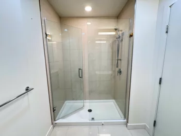 Primary Bathroom Photo of 221 4033 May Drive, Richmond, BC