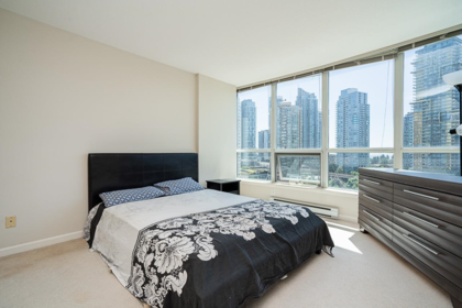 Mudroom Photo of 1702 6088 Willingdon Avenue, Burnaby, BC