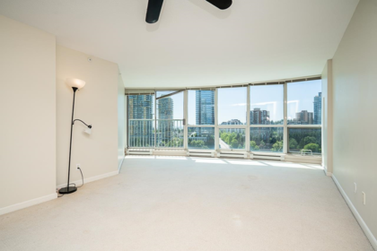Walk-In Closet Photo of 1702 6088 Willingdon Avenue, Burnaby, BC