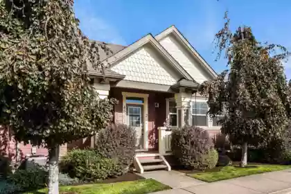 2 45202 Nicomen Crescent, Chilliwack, BC, Chilliwack — Half Duplex for sale