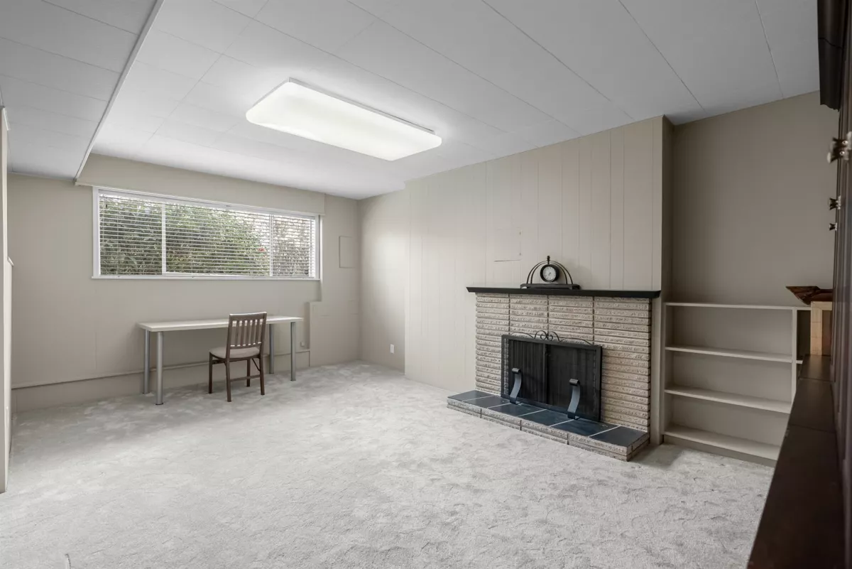 Primary Bedroom Photo of 8082 Lurgan Road, Richmond, BC