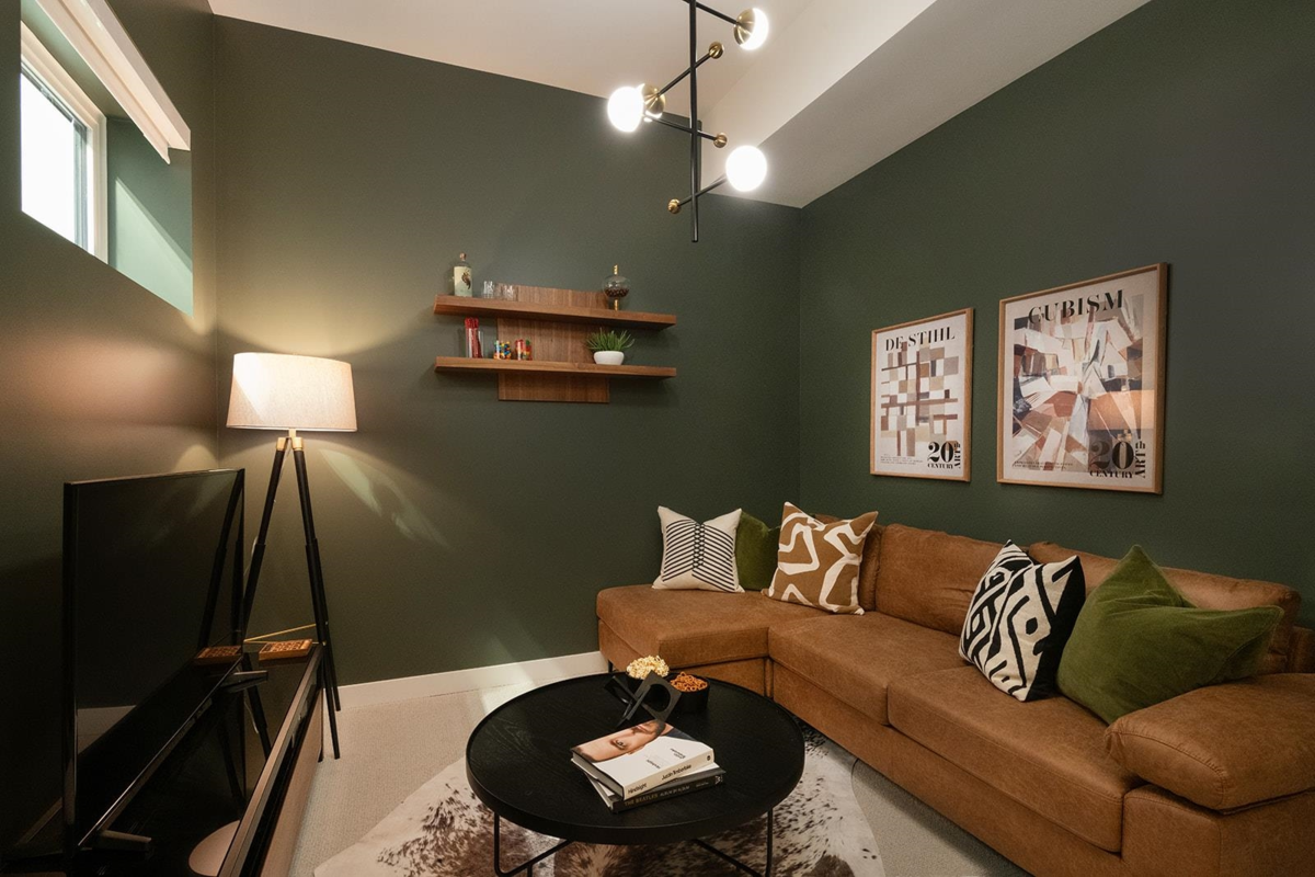 Pantry Photo of 152 3535 Highland Drive, Coquitlam, BC