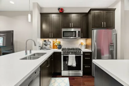 26 2689 Parkway Drive, Surrey, BC, King George Corridor — 3 bed townhouse for sale