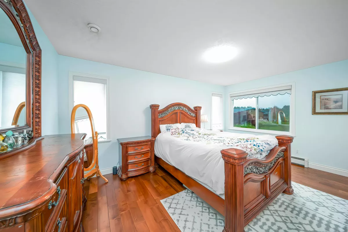 Garden / Landscaping Photo of 2250 134 Street, Surrey, BC