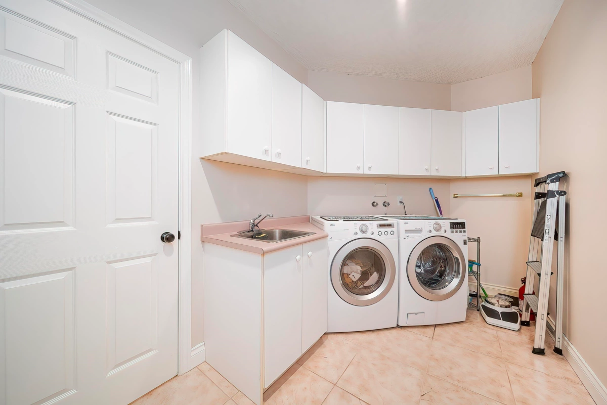 Outdoor Kitchen Photo of 2250 134 Street, Surrey, BC
