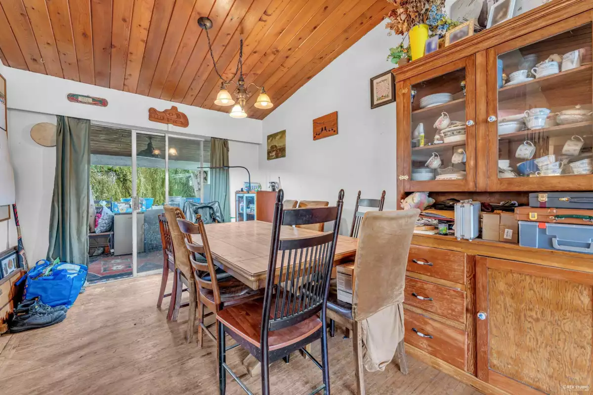 Kitchen Photo of 5018 57 Street, Ladner, BC