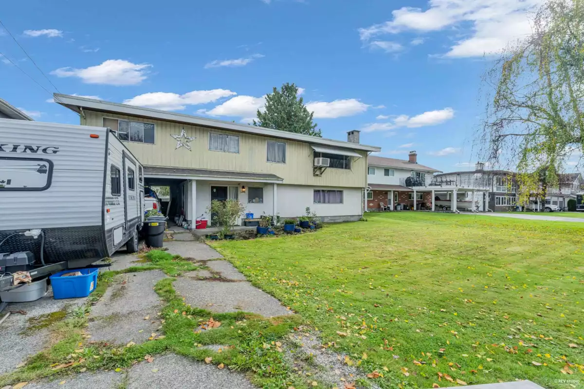 Living Room Photo of 5018 57 Street, Ladner, BC