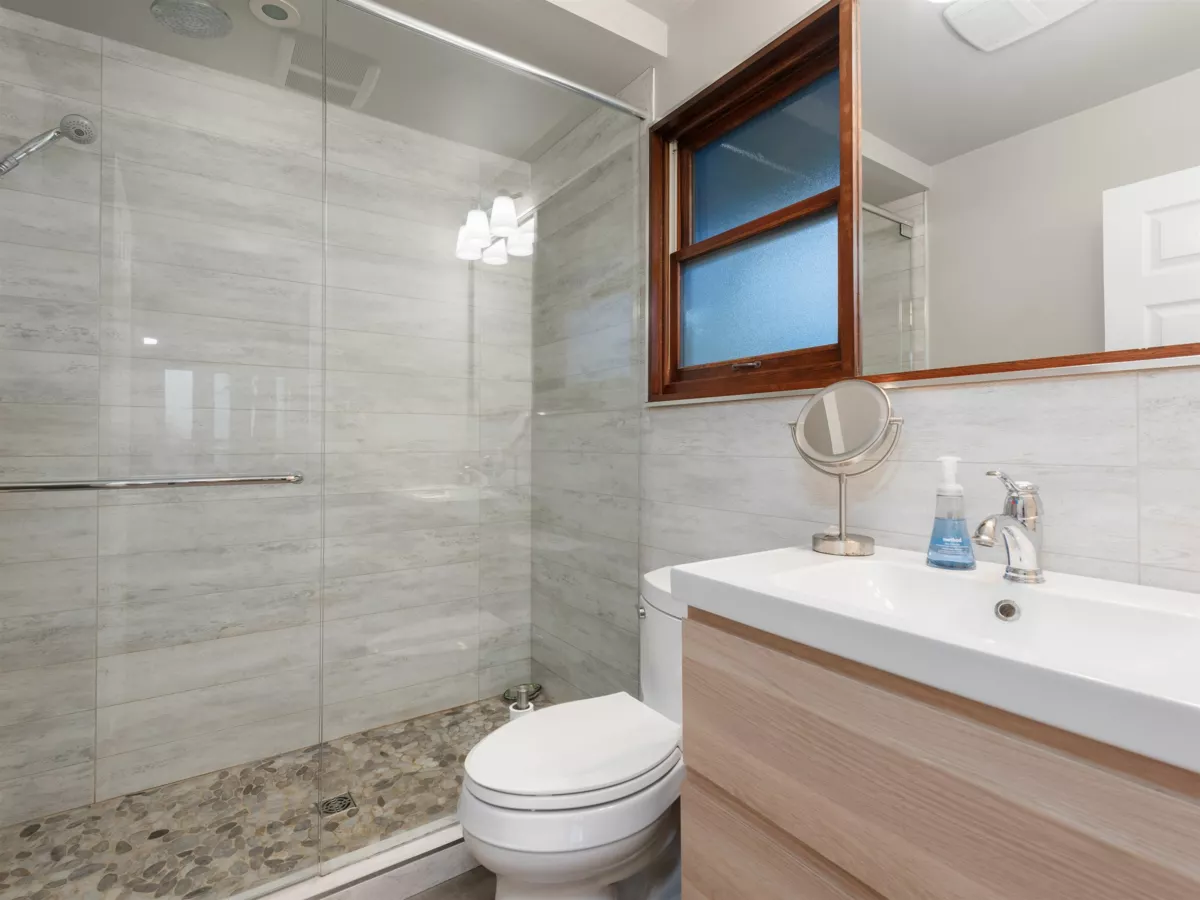 Bedroom 2 Photo of 1144 W Keith Road, North Vancouver, BC