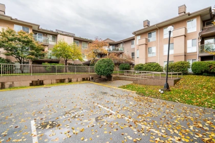 111 14981 101a Avenue, Surrey, BC, Surrey — Apartment/Condo for sale