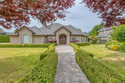 2313 Chantrell Park Drive, Surrey, BC, Elgin Chantrell — 3 bed single family residence for sale