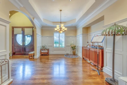 2313 Chantrell Park Drive, Surrey, BC, Surrey — Single Family Residence for sale