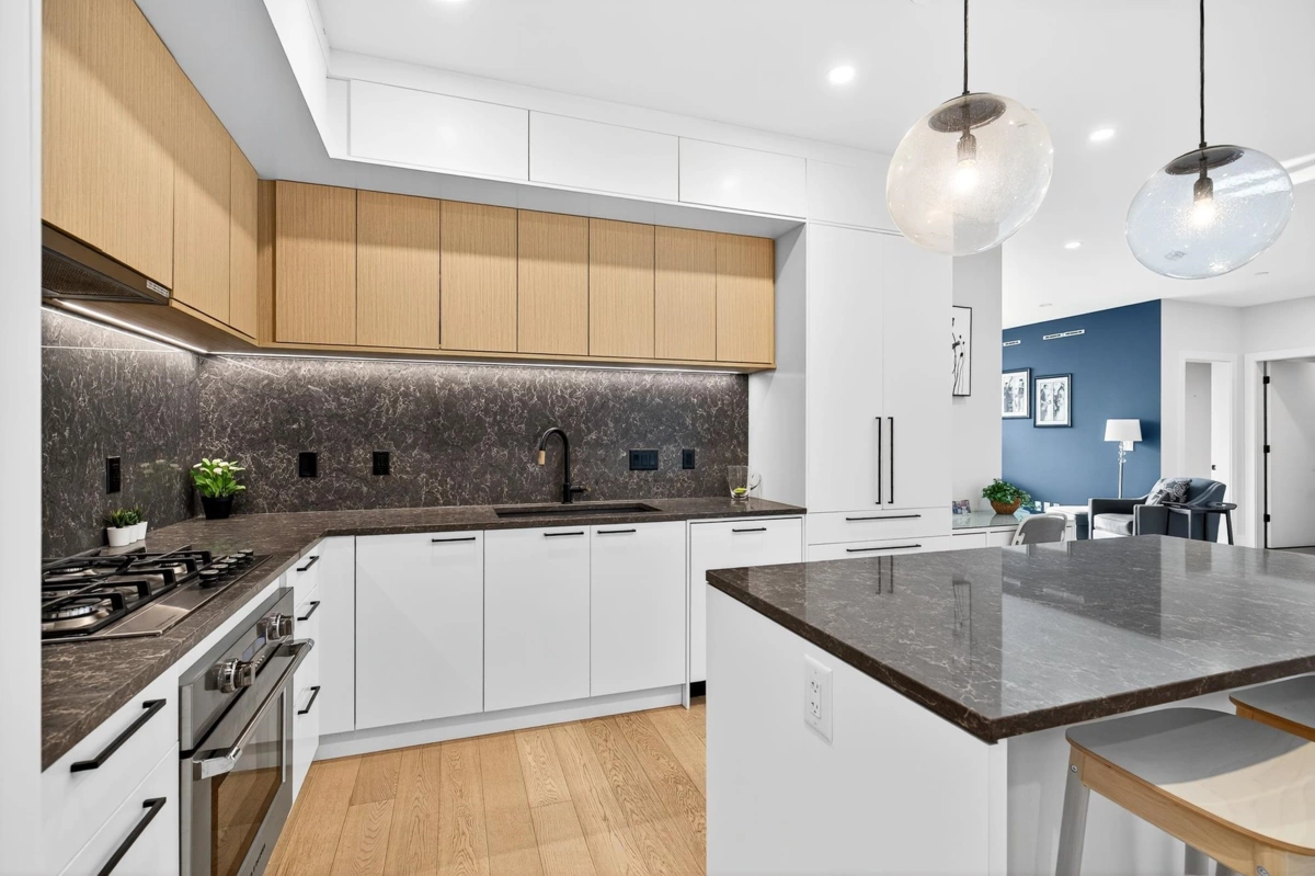 Dining Area Photo of 410 20416 Park Avenue, Langley, BC