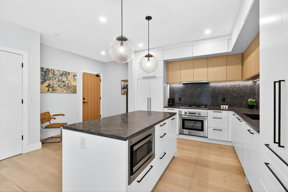 Exterior Rear Photo of 410 20416 Park Avenue, Langley, BC