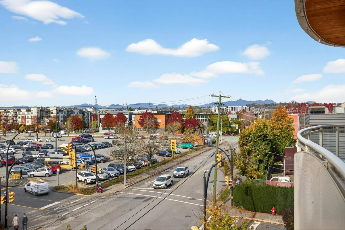 Hallway Photo of 410 20416 Park Avenue, Langley, BC