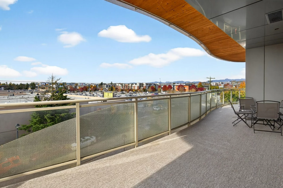 Powder Room Photo of 410 20416 Park Avenue, Langley, BC
