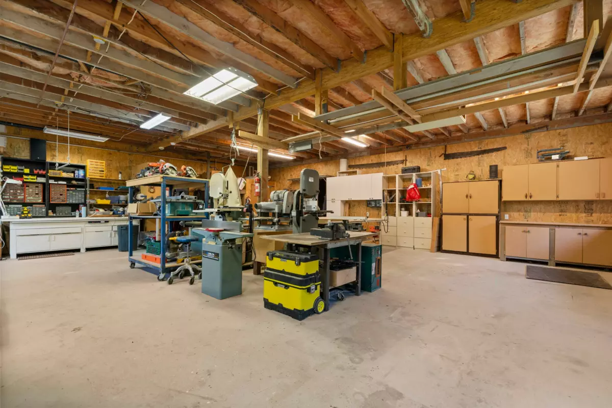 Community Amenities Photo (Clubhouse) of 6260 Steveston Highway, Richmond, BC