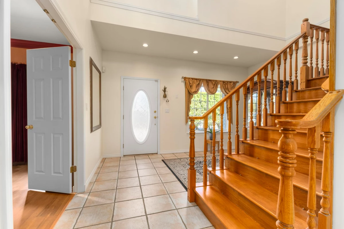 Dining Area Photo of 6260 Steveston Highway, Richmond, BC