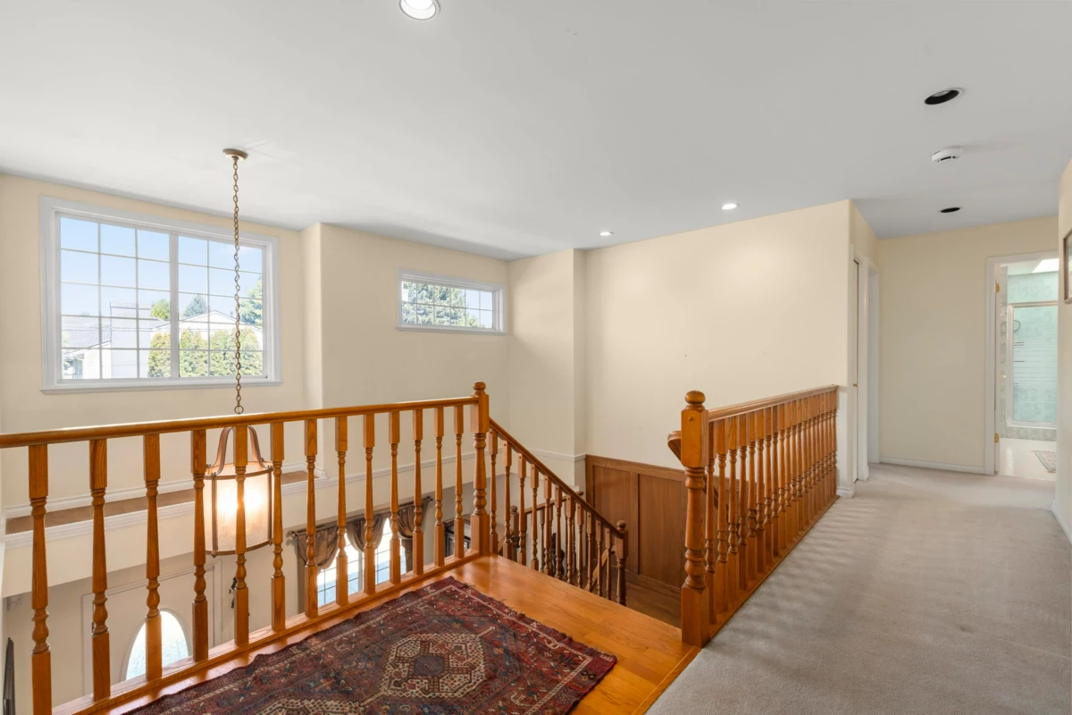 Mudroom Photo of 6260 Steveston Highway, Richmond, BC