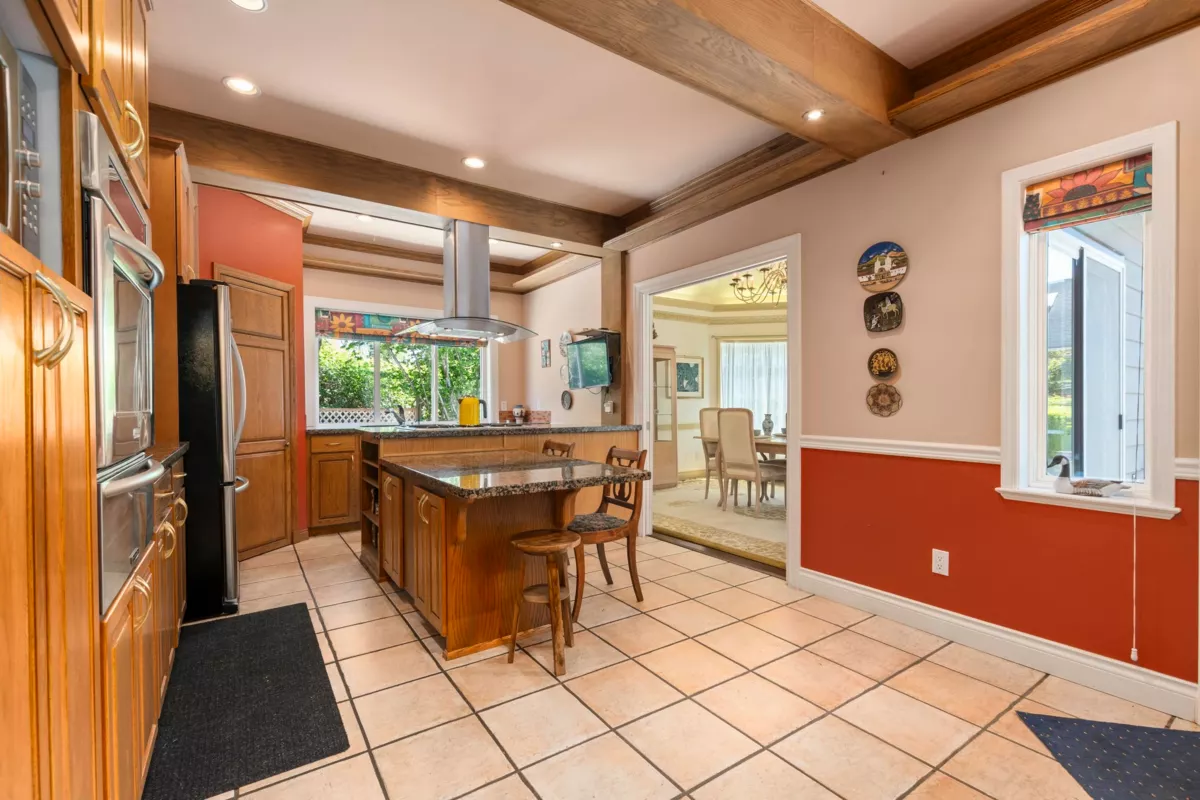 Primary Bathroom Photo of 6260 Steveston Highway, Richmond, BC