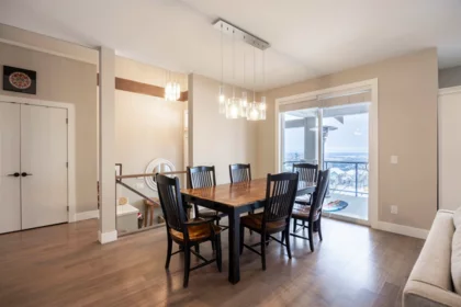 Kitchen Island Photo of 3501 Sheffield Avenue, Coquitlam, BC