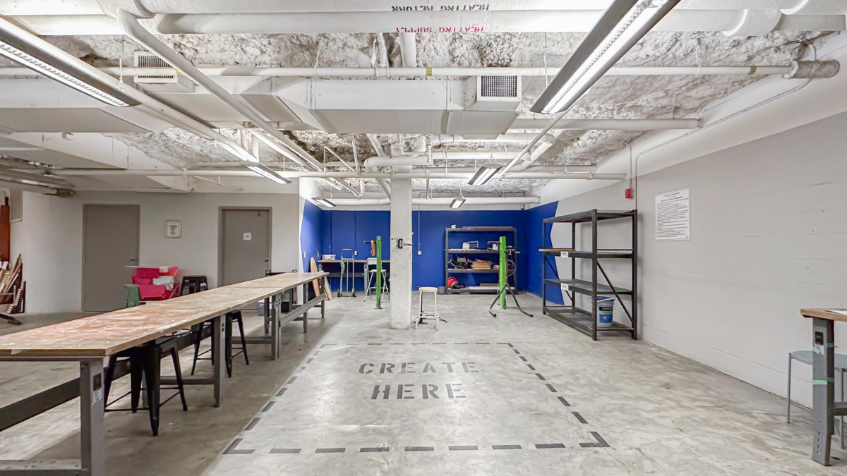 Walk-In Closet Photo of 503 384 E 1st Avenue, Vancouver, BC