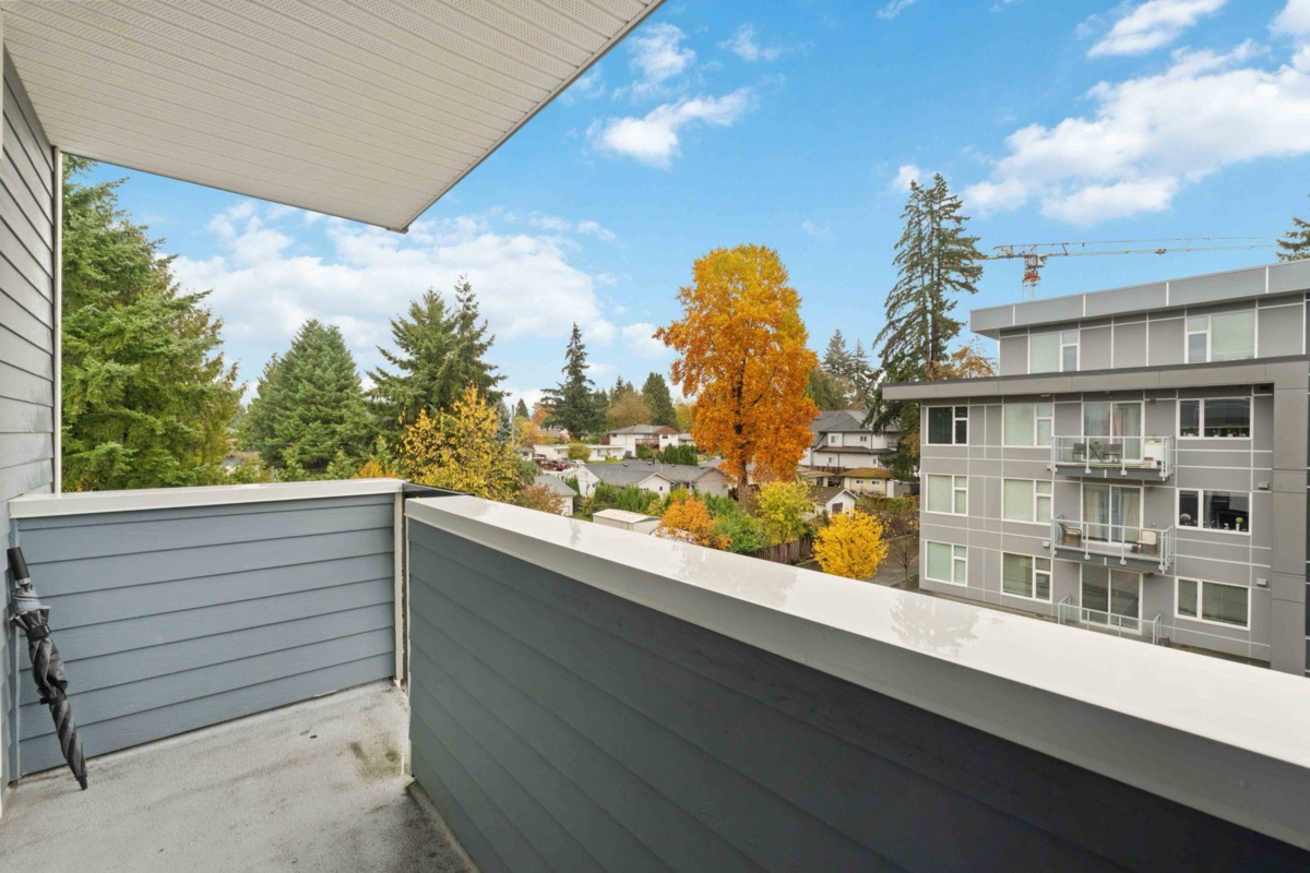 Dining Area Photo of 410 13678 Grosvenor Road, Surrey, BC
